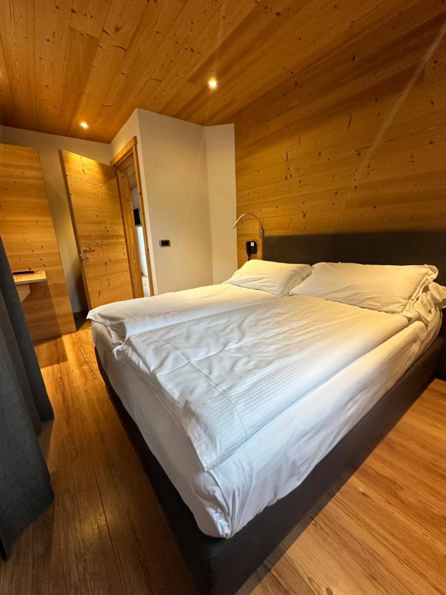 Alpen Hotel Chalet Pradelle Luaran gambar
